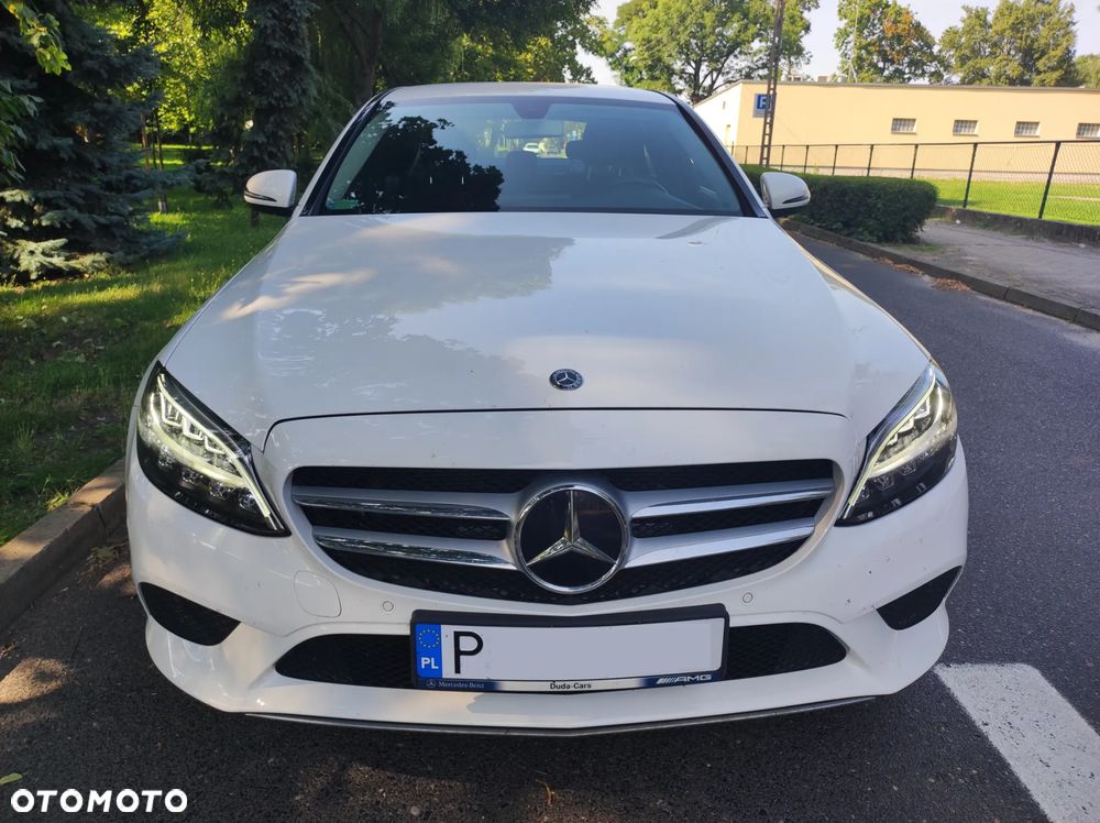 Mercedes-Benz Klasa C 160 Business Edition 9G-TRONIC - 4