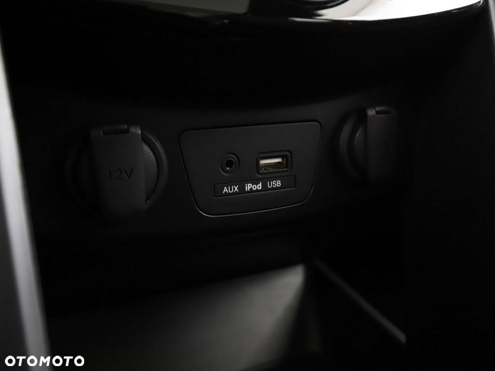 Hyundai i30 1.6 T GDI Turbo - 28