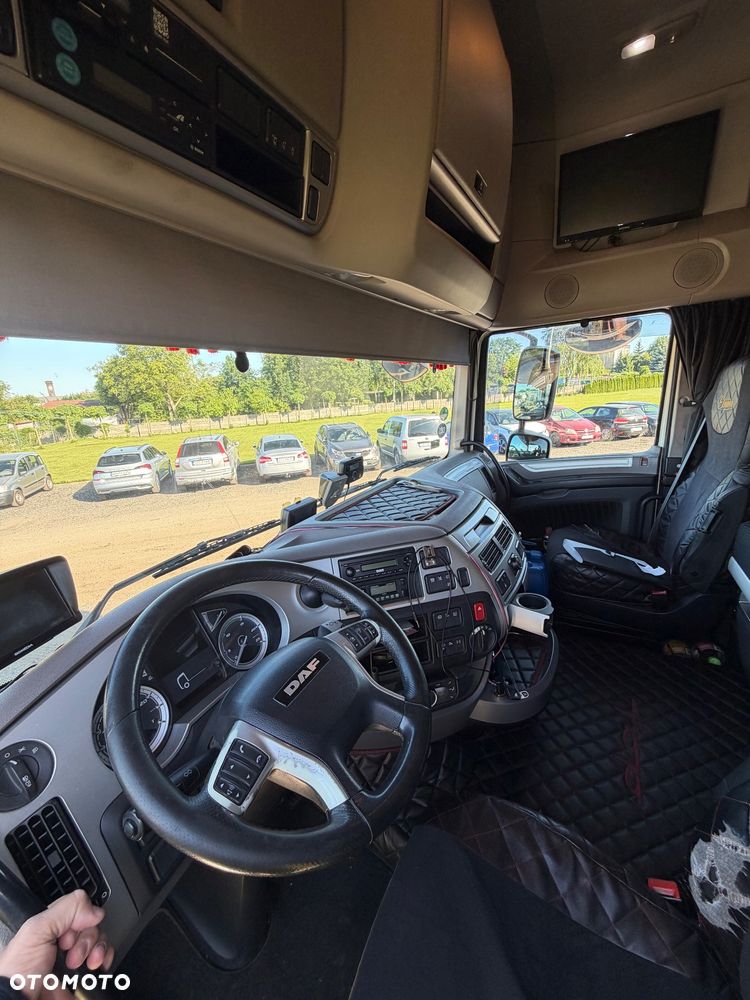 DAF XF - 16