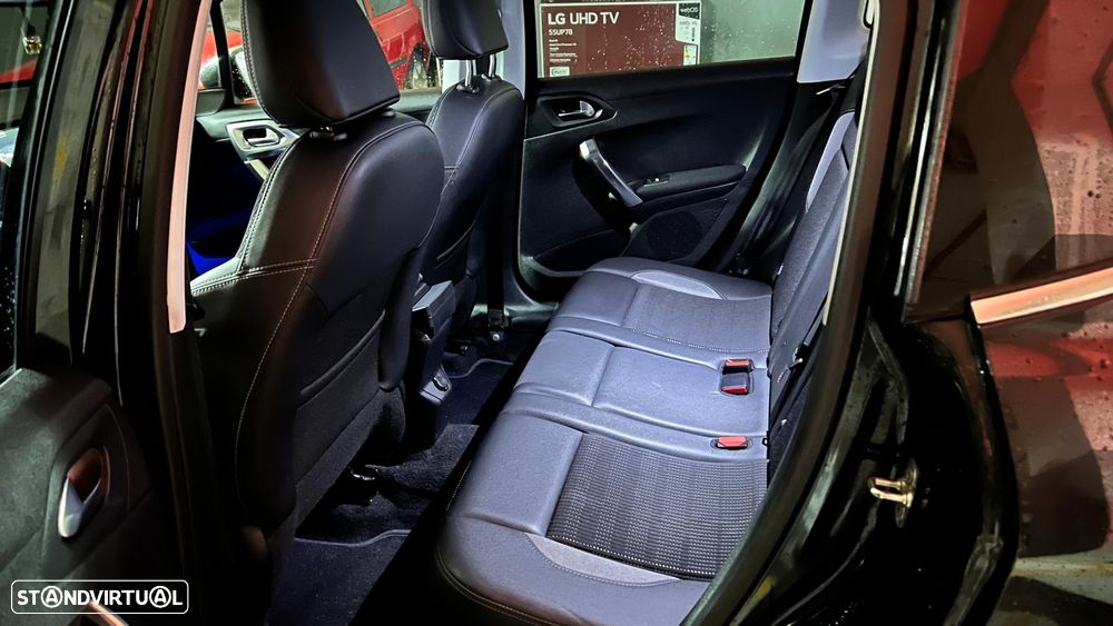 Peugeot 2008 1.4 HDi Allure - 6