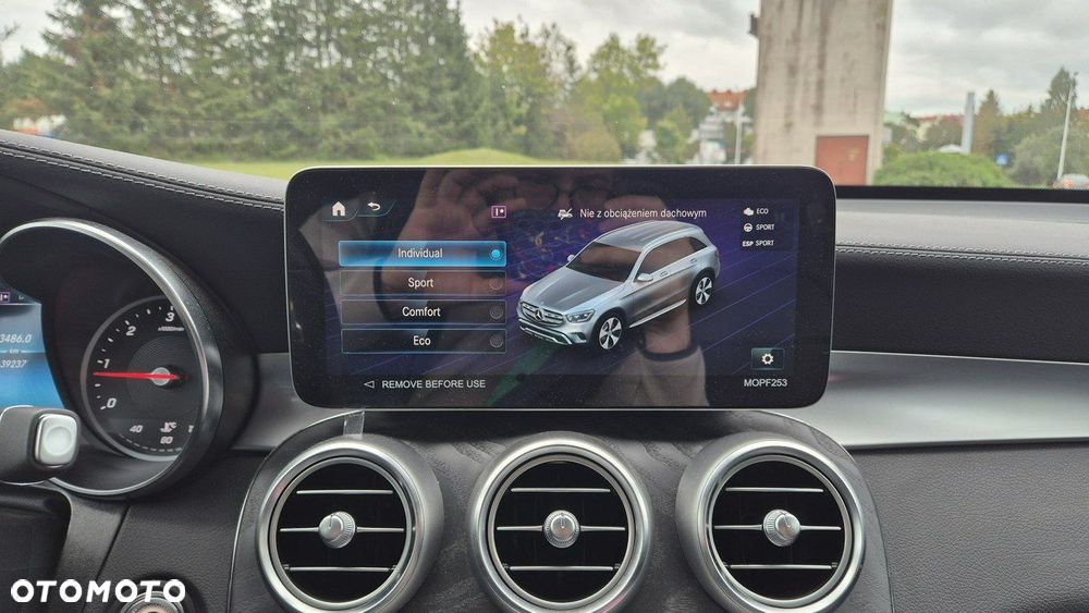 Mercedes-Benz GLC 200 d 4-Matic Business Edition - 23