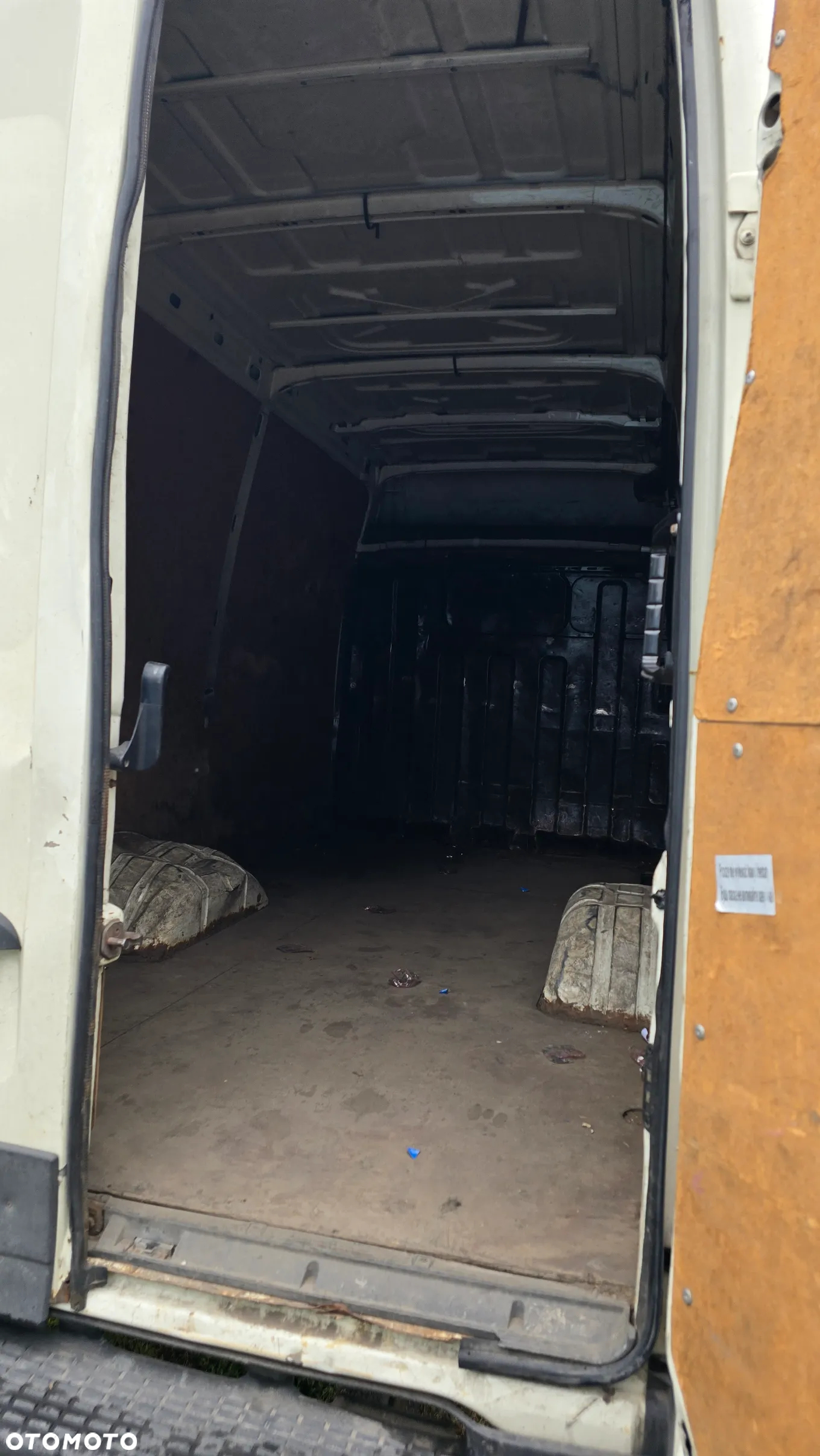 Iveco Daily 35C13 - 5