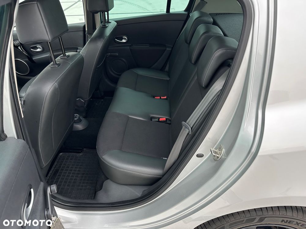Renault Clio 1.5 dCi Night&Day - 13