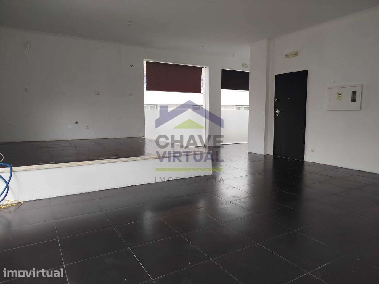 Estabelecimento Comercial com Garagem - Centro Bombarral - Grande imagem: 5/13
