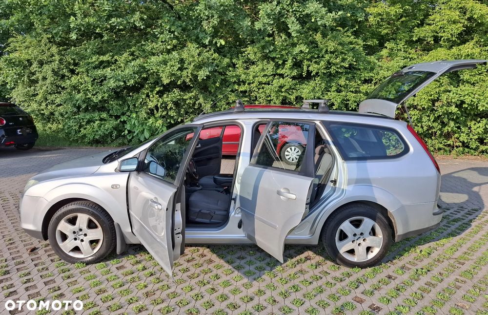 Ford Focus 1.6 TDCi Trend + DPF - 7