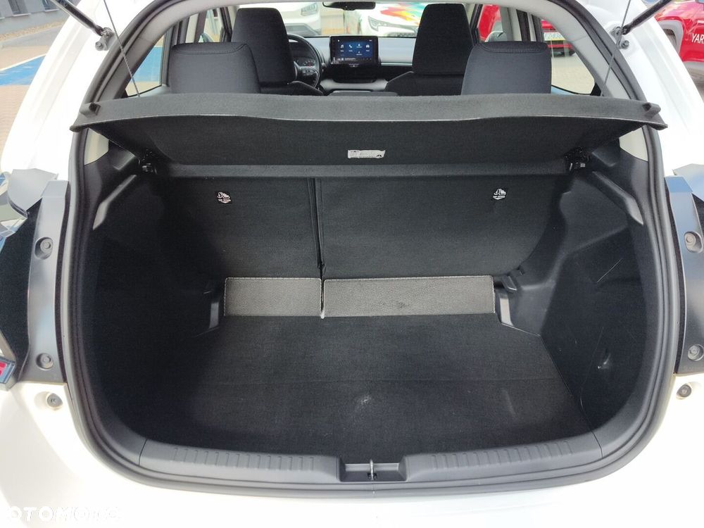 Toyota Yaris 1.5 Comfort - 14