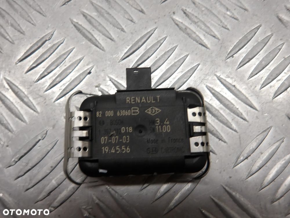 RENAULT LAGUNA II KOMBI 1.9D CZUJNIK SENSOR DESZCZU 8200063060 - 2