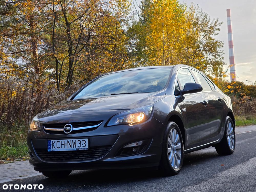 Opel Astra - 8