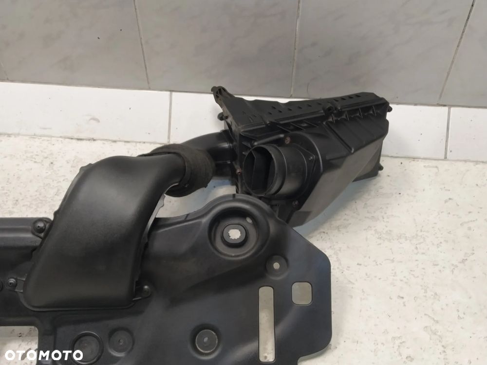 JAGUAR XJ XJ-R X351 5.0 SC  2X OBUDOWA FILTRA POWIETRZA 2X PRZEPŁYWOMIERZ MASOWY POWIETRZA 2X RURA DOLOTOWA KOLANKO FILTRA POWIETRZA 1X OSŁONA CHŁODNICY PASA PRZÓD KOMPLET ORYGINAŁ - 5