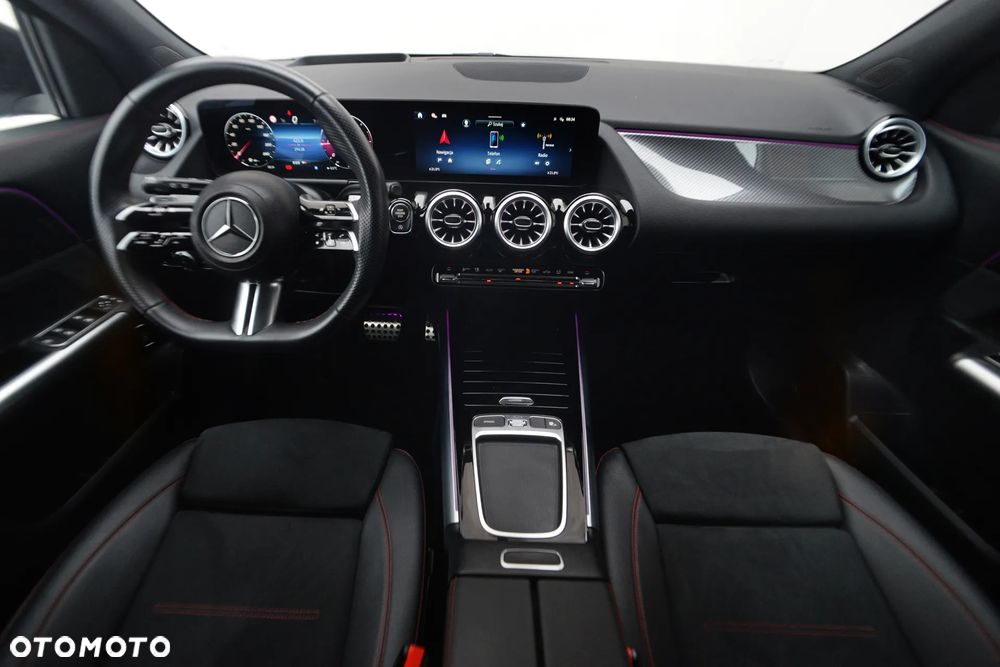 Mercedes-Benz GLA 200 d 4-Matic AMG Line 8G-DCT - 7