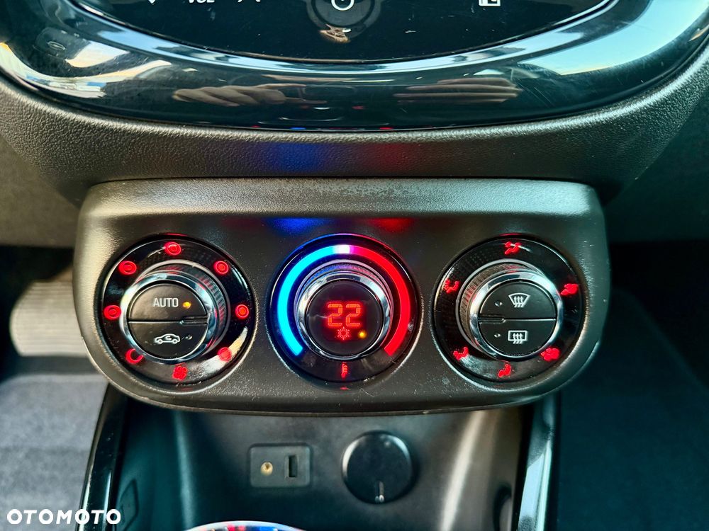 Opel Adam 1.4 Easytronic Glam - 26