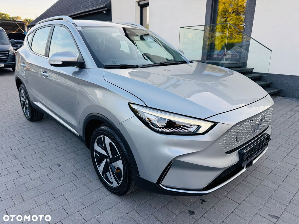 MG ZS - 2