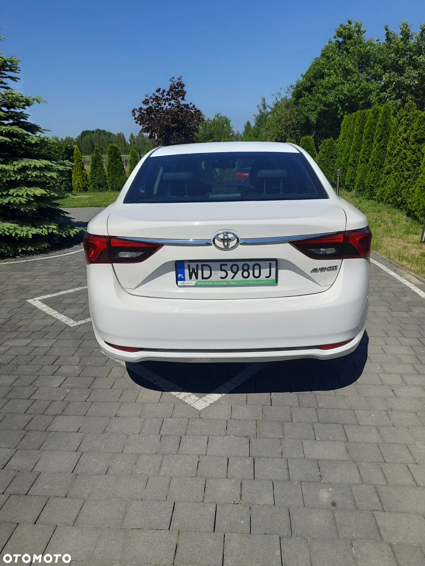 Toyota Avensis 2.0 D-4D Prestige - 4