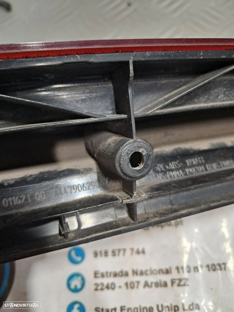 Terceiro Stop Mercedes Vito Viano W447 ref. a4479062900 - 2