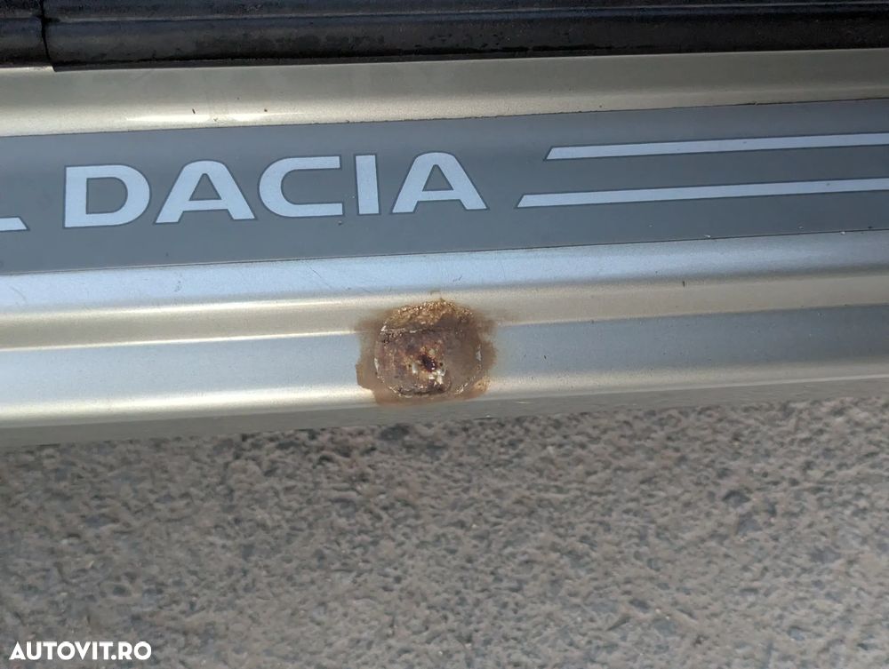 Dacia Sandero 1.6 MPI Laureate - 10