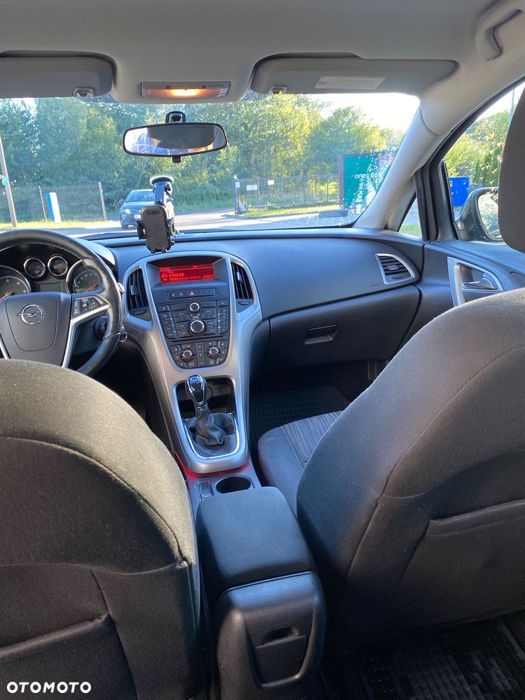Opel Astra 1.7 CDTI - 12