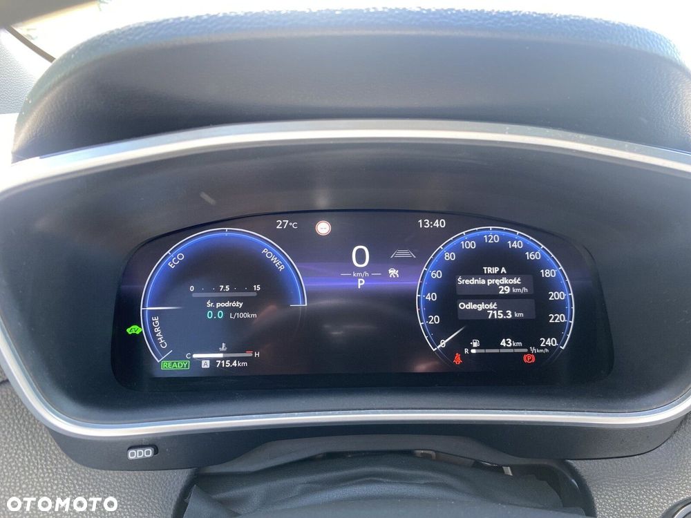 Toyota Corolla Cross - 23