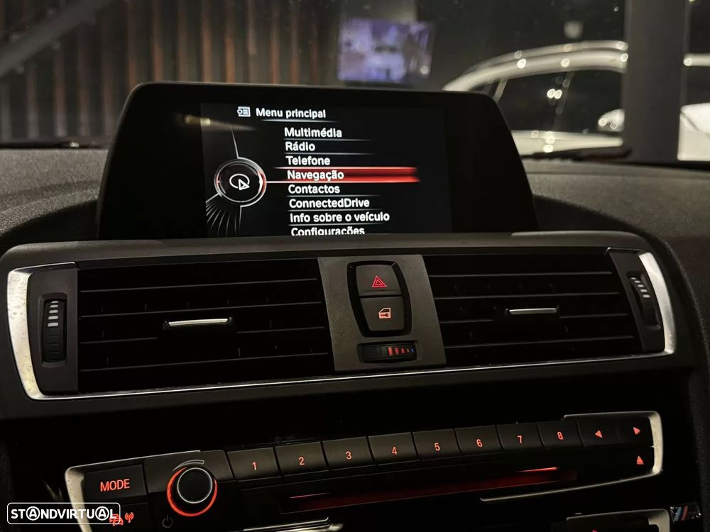 BMW 118 d Pack M - 27