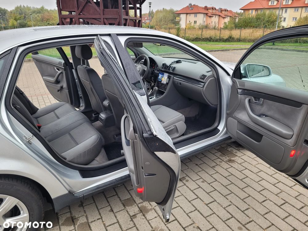 Audi A4 Limousine 2.0 Multitronic - 22