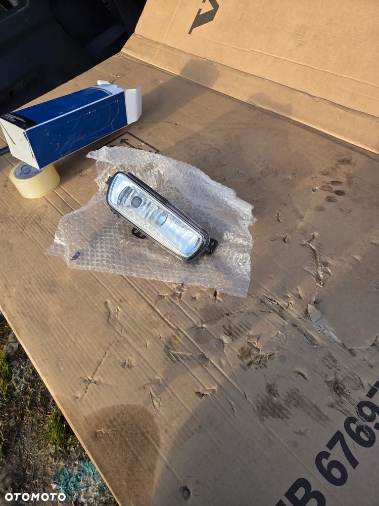 Halogen Prawy Ford C-Max II Focus III MK-3 Lift Mondeo MK-5 V Custom F1EB-15A254-AB 1874687 - 4