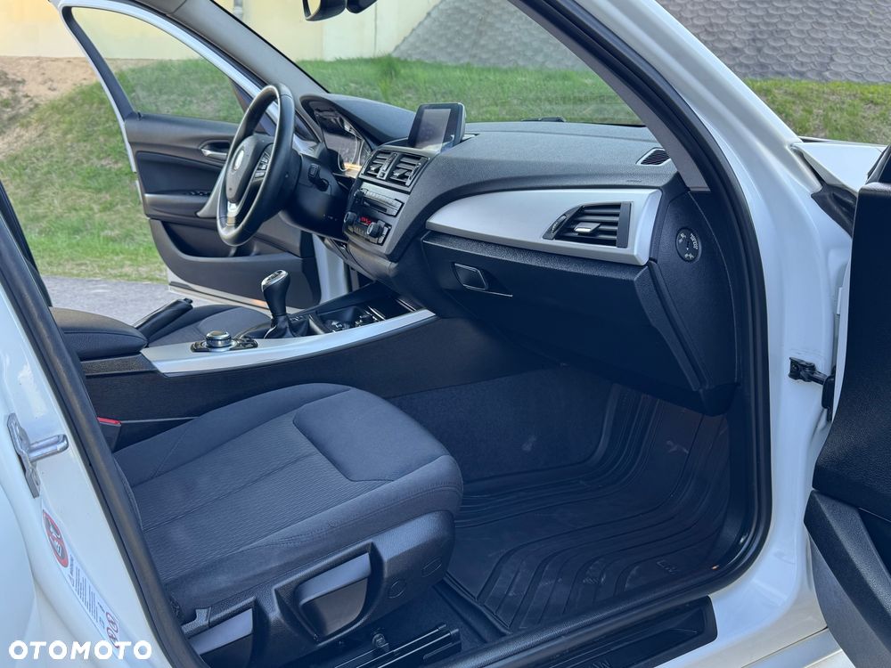 BMW Seria 1 118d DPF Edition Sport - 27