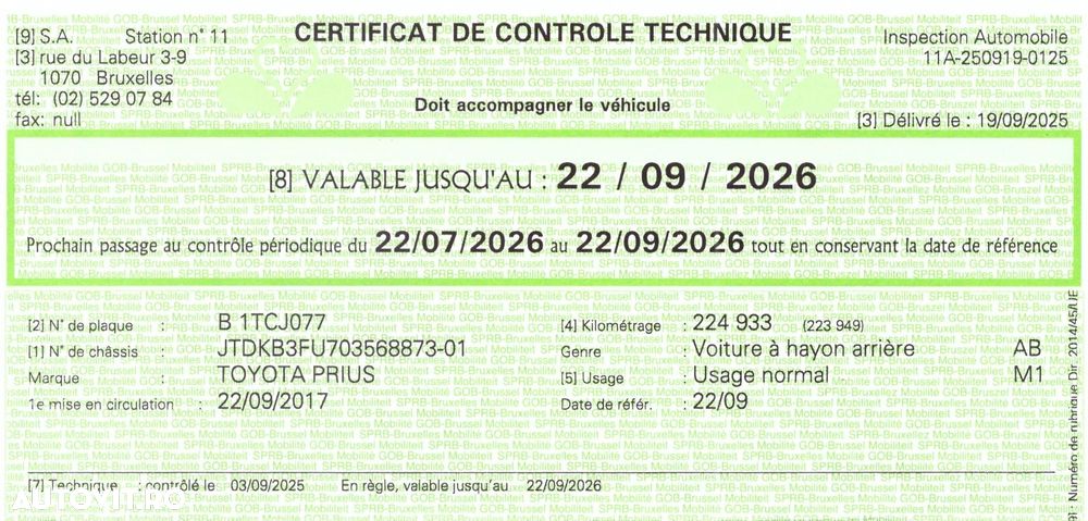 Toyota Prius (Hybrid) Executive - 7