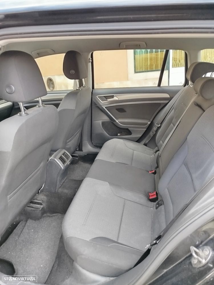 VW Golf Variant 1.6 TDi BlueMotion Trendline - 6