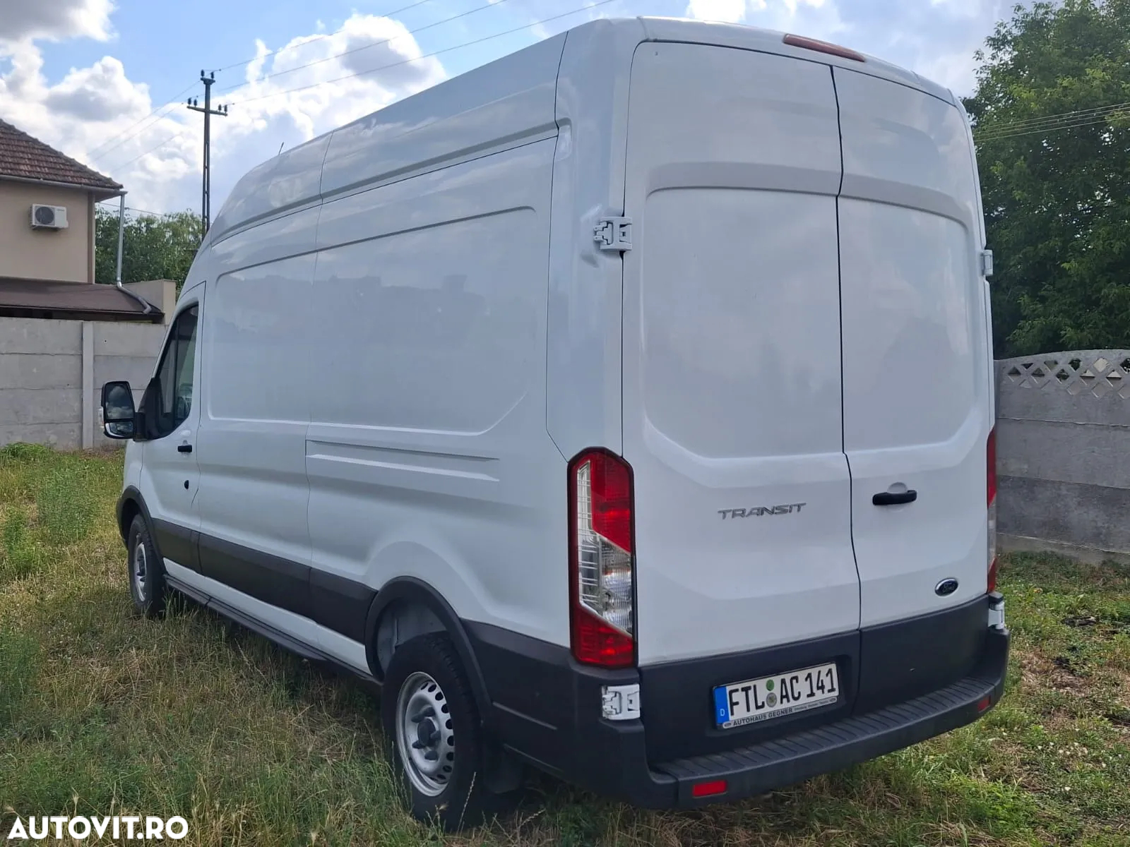 Ford Transit MAXI - 8