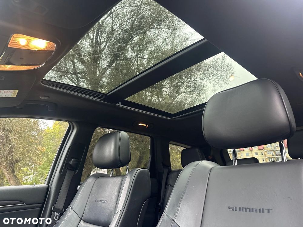 Jeep Grand Cherokee 3.0 CRD Summit - 35