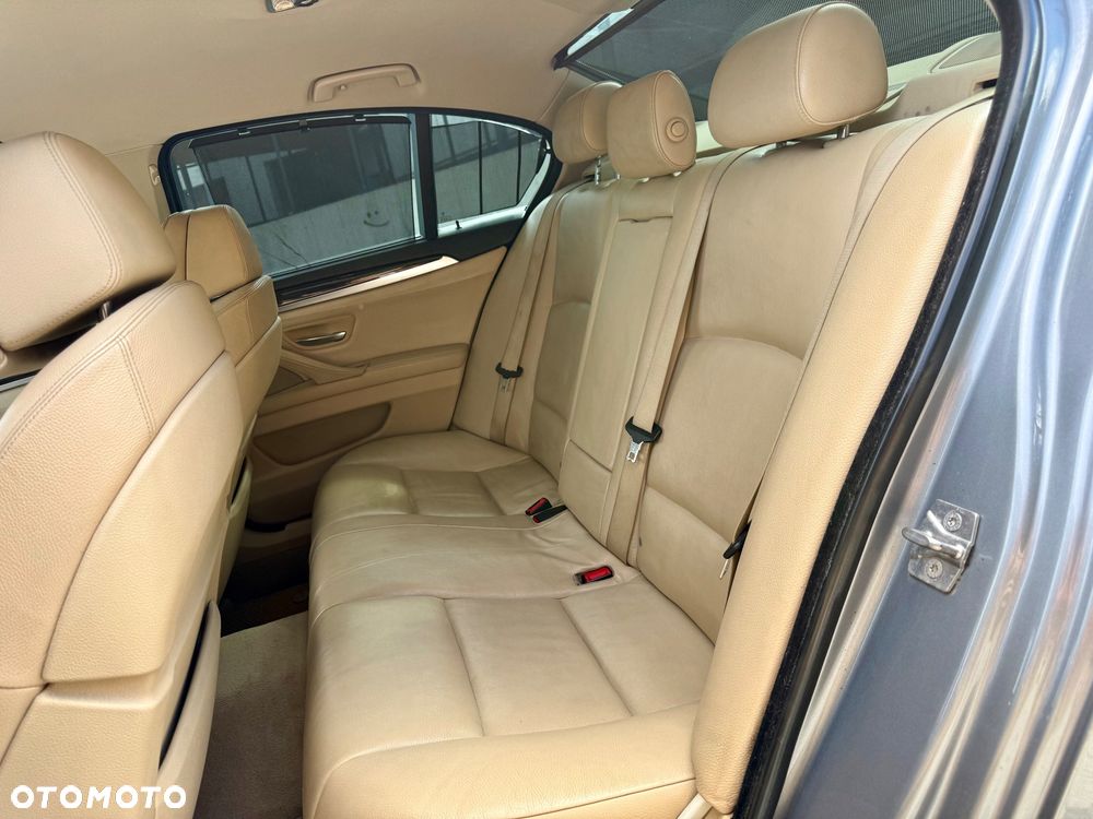 BMW Seria 5 - 13