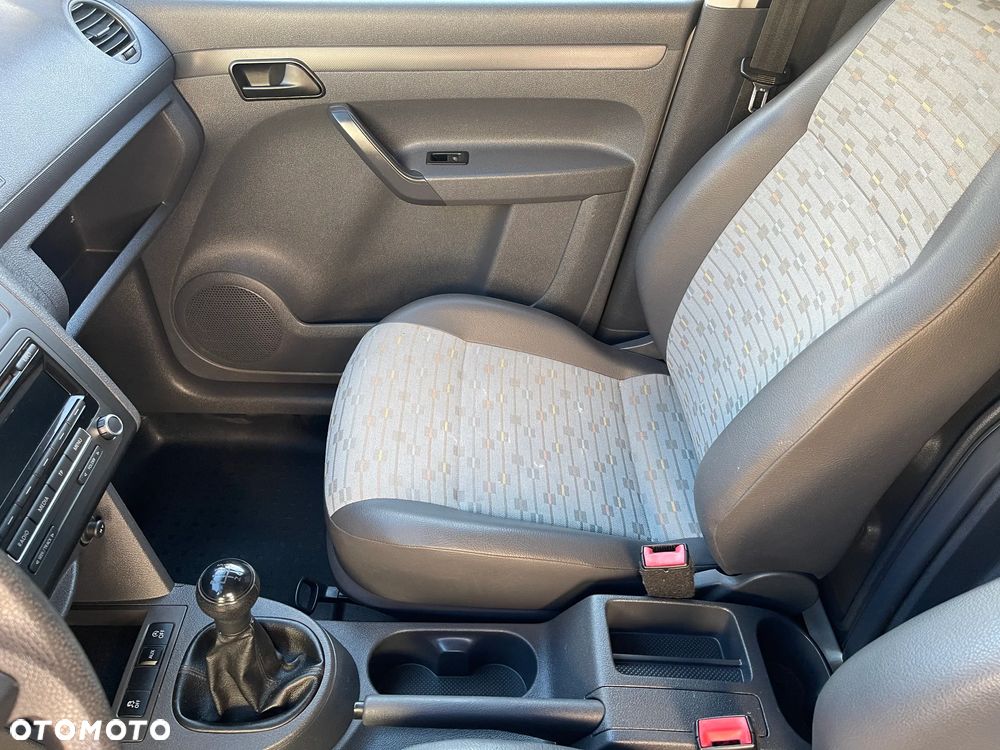 Volkswagen Caddy - 19