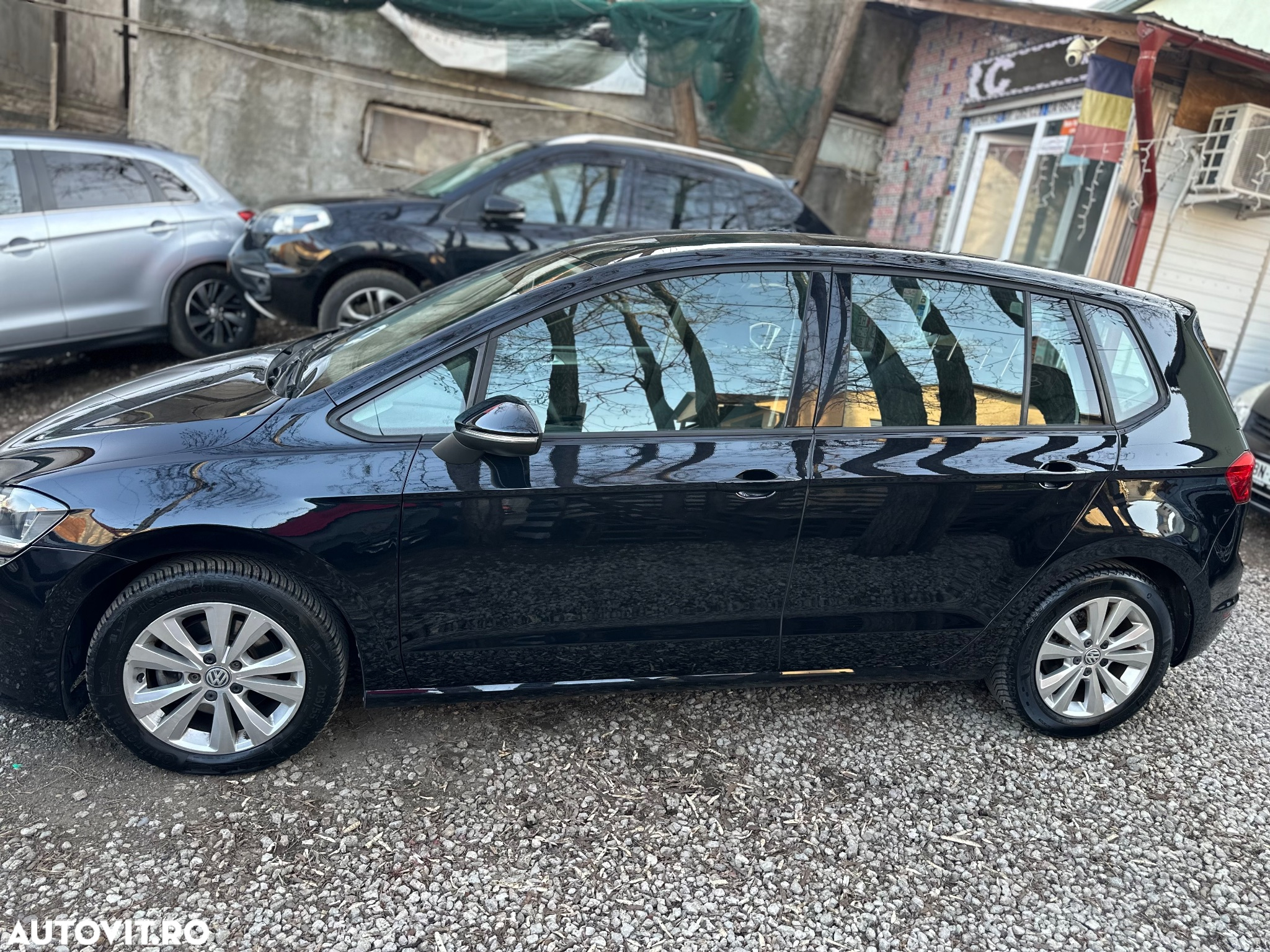 Volkswagen Golf Sportsvan 1.6 TDI BlueMotion Technology DSG Lounge - 15