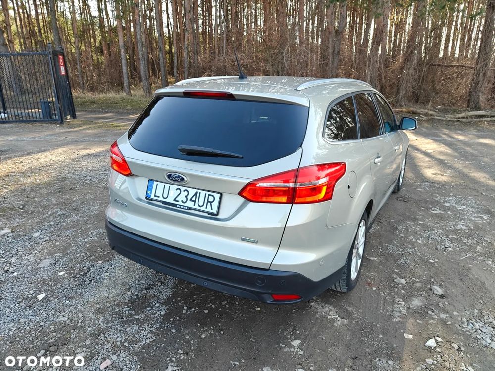 Ford Focus 1.0 EcoBoost Titanium - 5