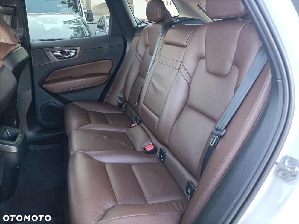 Volvo XC 60 T4 Inscription - 12