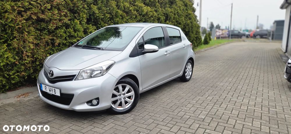Toyota Yaris 1.33 VVT-i Executive - 4