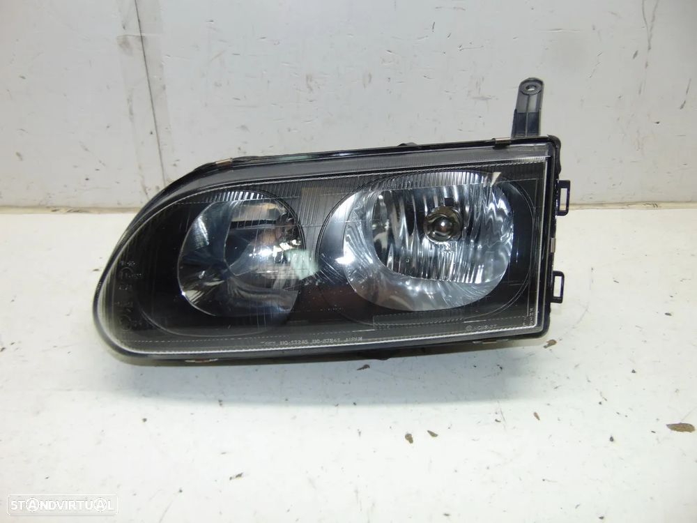 Mitsubishi L400 farol - 1