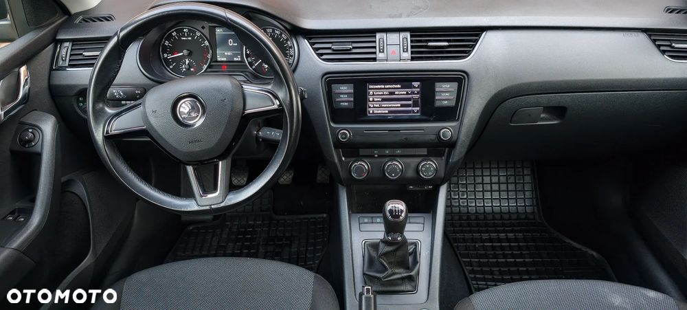 Skoda Octavia - 10