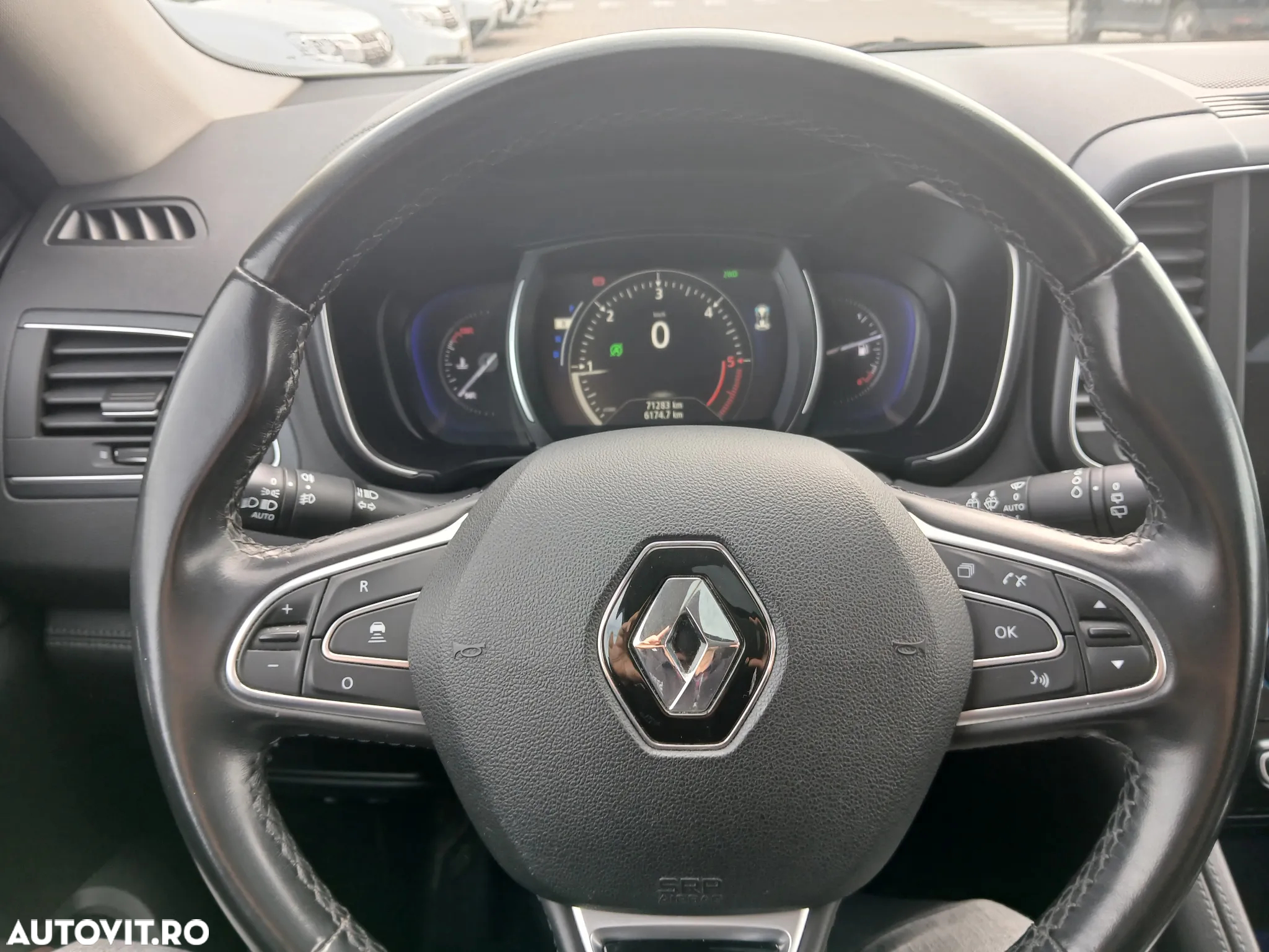 Renault Koleos BLUE dCi X-Tronic 4WD Intens - 15
