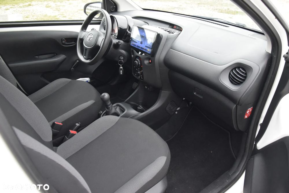 Toyota Aygo - 14