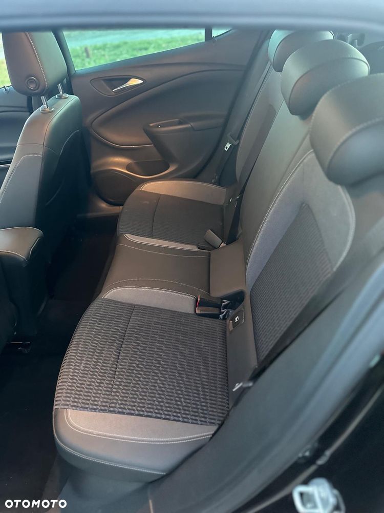 Opel Astra 1.2 Turbo Edition - 13