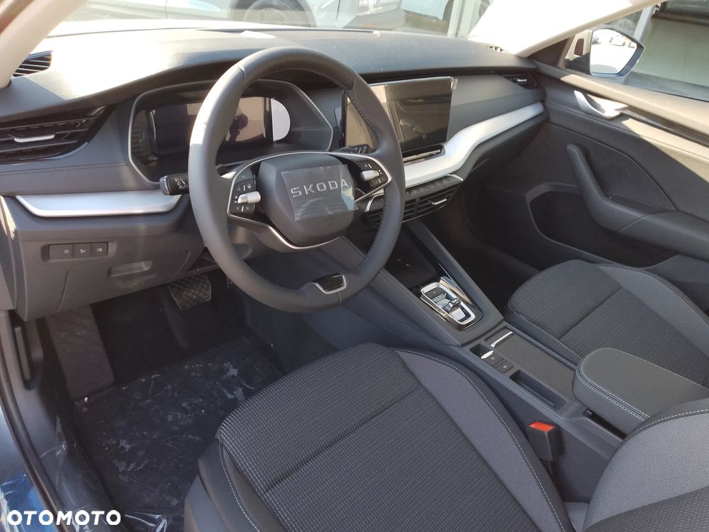 Skoda Octavia 1.5 TSI mHEV Drive Selection DSG - 6
