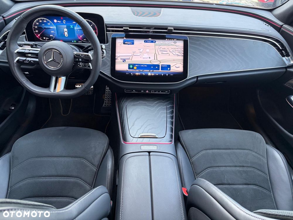 Mercedes-Benz Klasa E 220 d mHEV 4-Matic AMG 9G-Tronic - 17