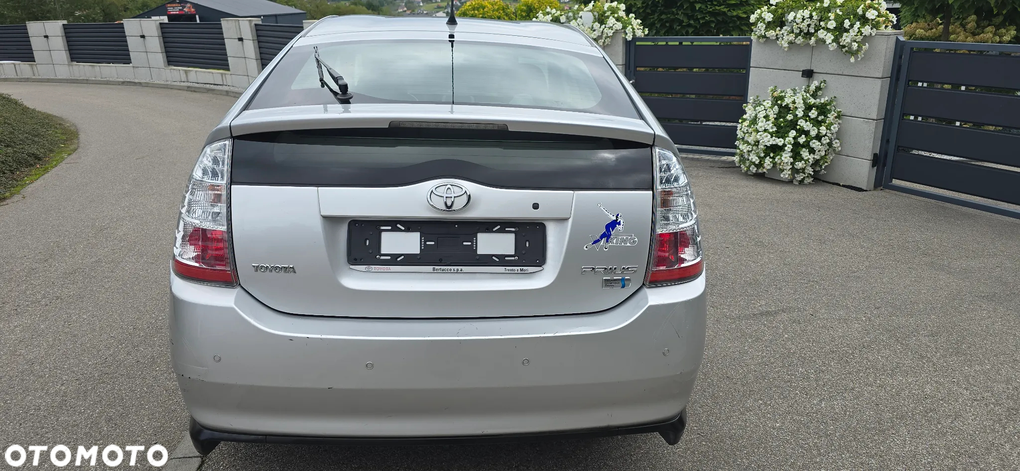 Toyota Prius (Hybrid) Comfort - 14