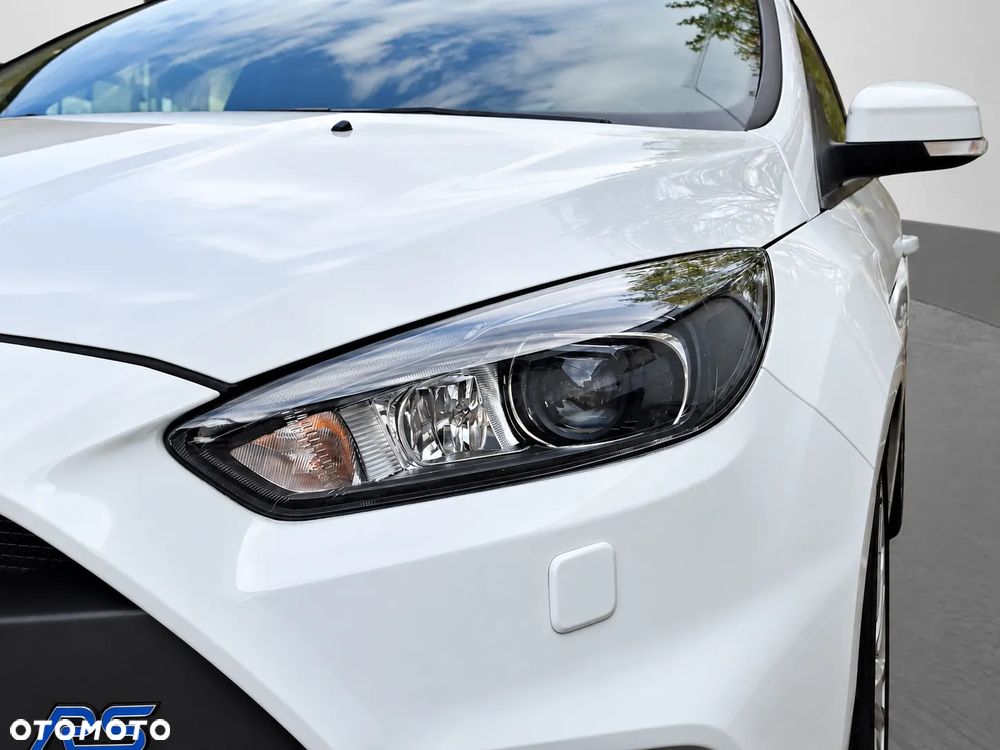 Ford Focus 2.3 EcoBoost RS - 21