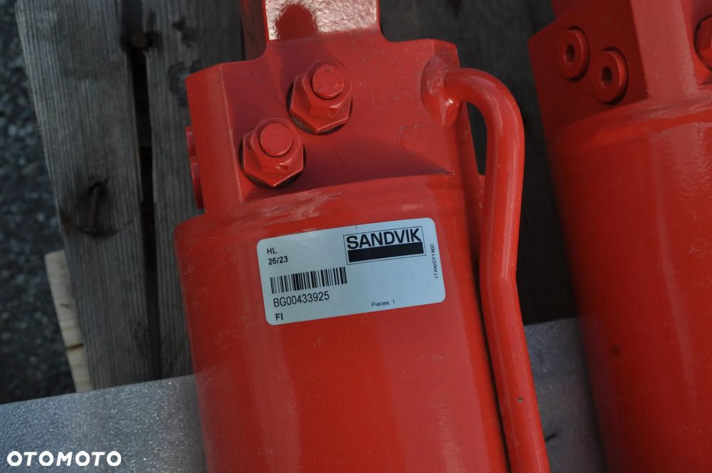 Silownik hydrauliczny Sandvik Wiertnica BG00433925 - 2