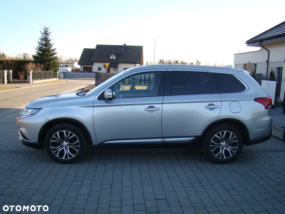 Mitsubishi Outlander 2.0 2WD CVT Diamant - 7