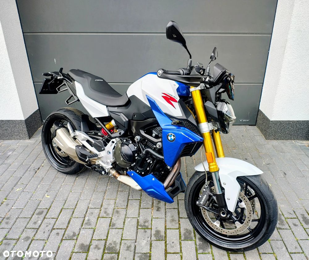 BMW F - 13