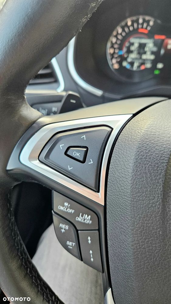 Ford Galaxy 2.0 TDCi Allrad Titanium - 34