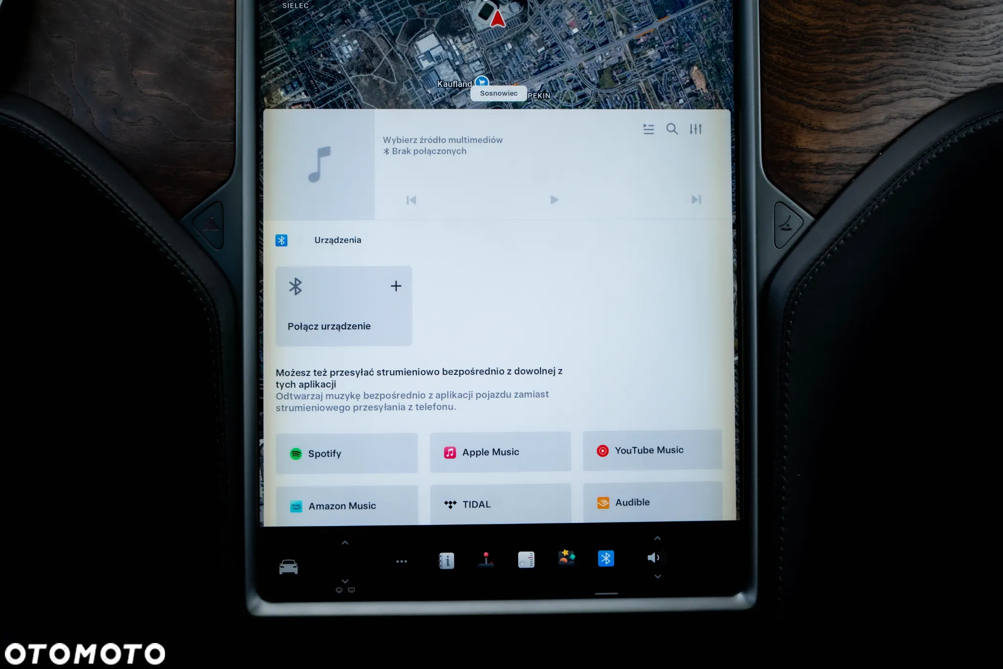 Tesla Model X Long Range Plus - 28