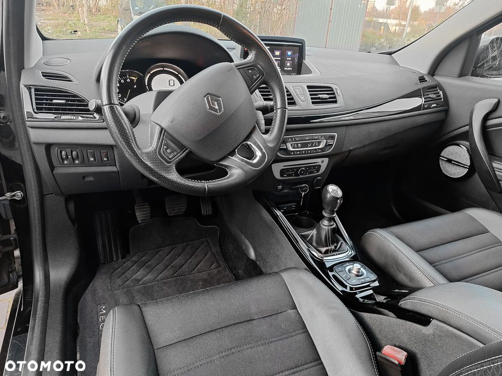 Renault Megane 1.2 16V TCe Energy Bose - 9